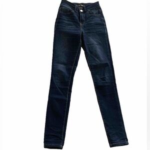 Dollhouse Jeans Curvy Collection Stretch Dark Wash Skinny Sz 1/2 XS Body Con